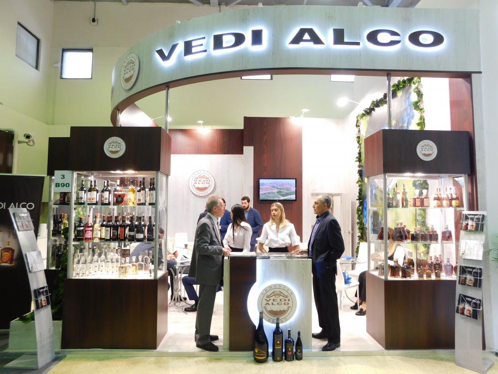 Стенд компании: VEDI ALCO